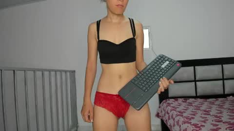 Marce  Online 1pm - 7pm gmt-5 online show from 03.17.26