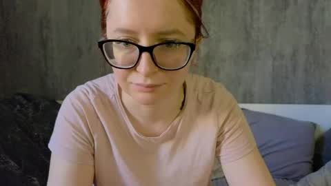 Snapshot of coy_girl_ chatting on 05.14.26 My name is Emma - HELP COLLECT TOKENS FOR THE OPERATION FOR MY DAUGHTER online show from 05.14.26