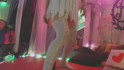 cpl4morethan1 online show from 09.29.25