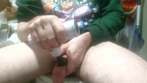 Snapshot of crackback_kyd chatting on 12.27.24 crackback_kyd online show from 12.27.24