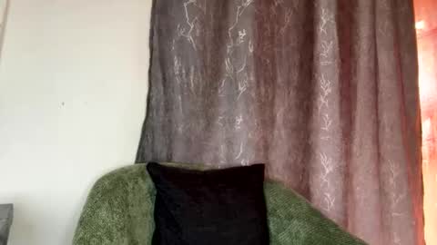 Snapshot of crave_meslowly chatting on 04.10.26 Taliee online show from 04.10.26