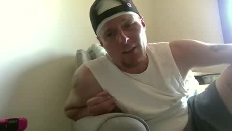 Snapshot of craving169stud chatting on 05.15.26 cravingay4pay online show from 05.15.26