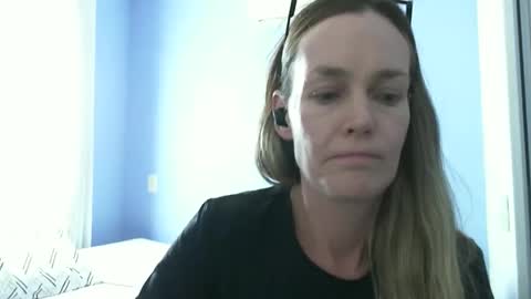 Anny online show from 09.14.25