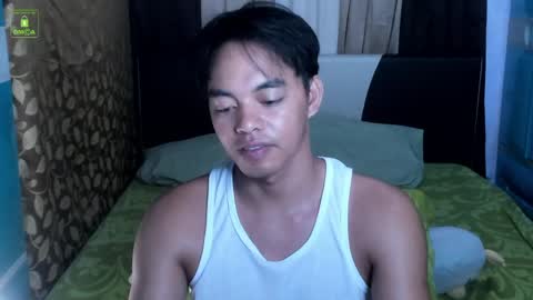 Snapshot of crazyasiancum chatting on 05.10.26 Zion online show from 05.10.26