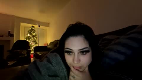 Snapshot of crazylatina333 chatting on 01.07.26 babygirl3 online show from 01.07.26