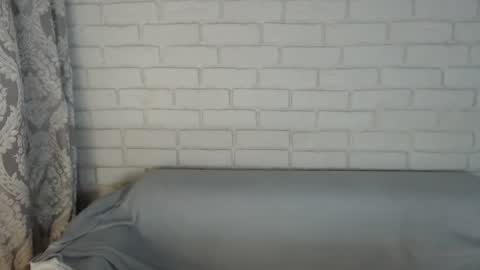 Crazyy Girl  online show from 01.20.25