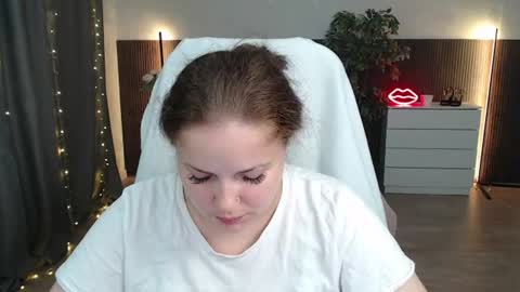 Crazyy Girl  online show from 06.26.26