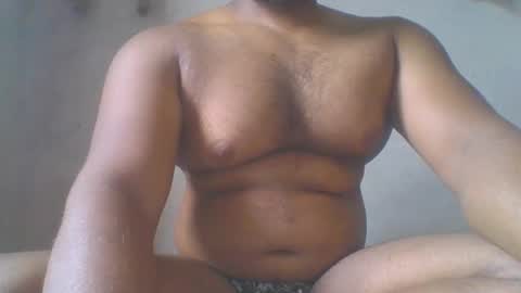 Snapshot of crazzy_booy chatting on 05.18.26 crazzy_booy online show from 05.18.26