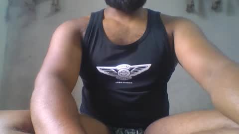 Snapshot of crazzy_booy chatting on 05.27.26 crazzy_booy online show from 05.27.26