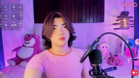 Snapshot of creamy_angelo chatting on 06.14.26 creamy_angelo online show from 06.14.26