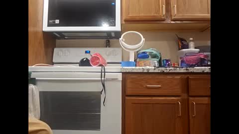 creamymilf11 online show from 12.01.25