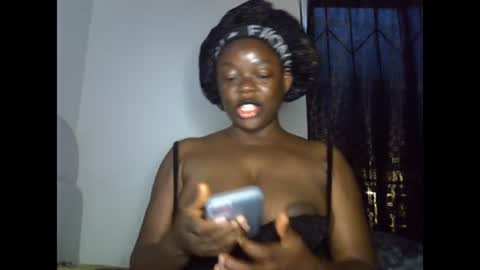Snapshot of creamypussyxx chatting on 06.13.26 creamypussyxx online show from 06.13.26