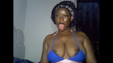 Snapshot of creamypussyxx chatting on 06.20.26 creamypussyxx online show from 06.20.26