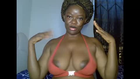 Snapshot of creamypussyxx chatting on 06.22.26 creamypussyxx online show from 06.22.26