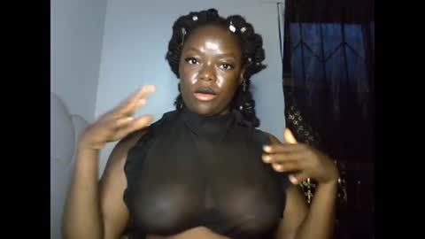 Snapshot of creamypussyxx chatting on 07.16.26 creamypussyxx online show from 07.16.26