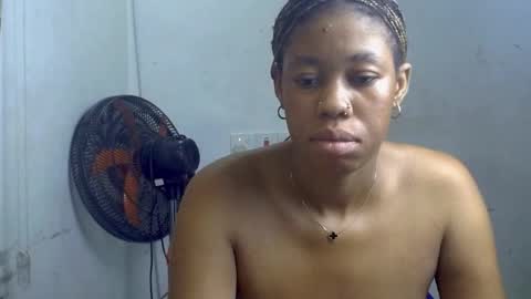 Snapshot of creamyxpussyx chatting on 07.24.26 creamyxpussyx online show from 07.24.26