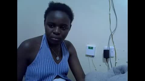 creamyypussyy online show from 12.15.25