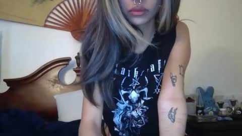 bunni xoxo online show from 03.31.26