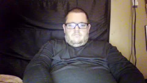 Snapshot of creeeping_death chatting on 12.24.24 The hopeless romantic online show from 12.24.24