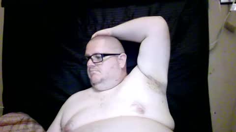 Snapshot of creeeping_death chatting on 09.20.25 The hopeless romantic online show from 09.20.25