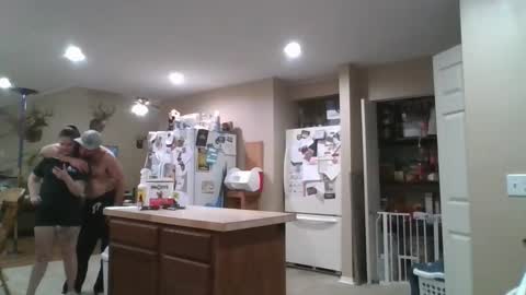 Snapshot of creeksidecouple chatting on 01.13.26 Creeksidecouple online show from 01.13.26