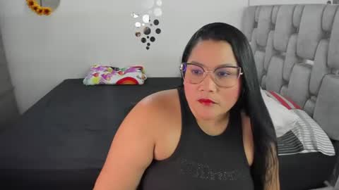 criistal_0 online show from 06.17.26