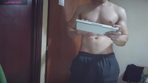 Snapshot of cris2428 chatting on 10.31.25 cris2428 online show from 10.31.25