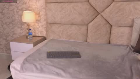 Snapshot of cris__sweetxx chatting on 01.17.26 Cristina Sweet online show from 01.17.26