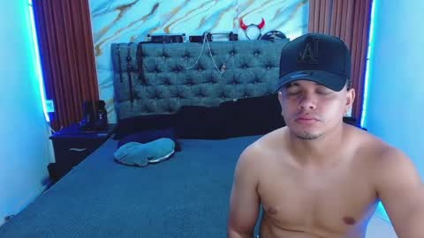 CRISANDMERY online show from 07.17.26