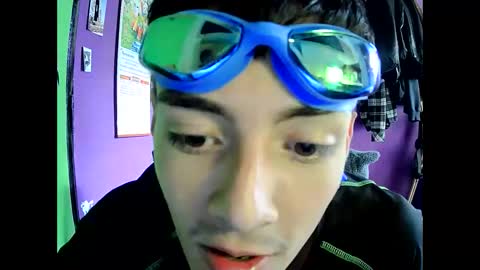 Snapshot of crisanto669 chatting on 05.22.26 Crisanto online show from 05.22.26