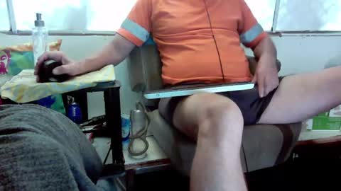 Cris Cum Bear online show from 07.22.26