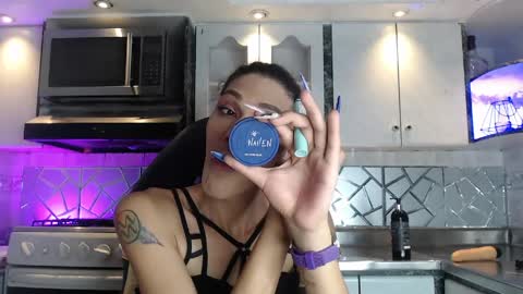 Snapshot of crisozzz chatting on 04.19.26 Cristina Onazis online show from 04.19.26