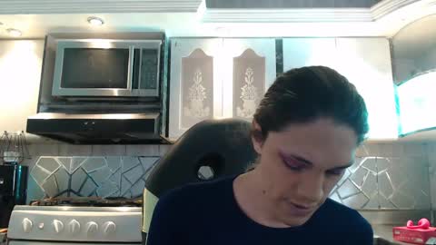 Snapshot of crisozzz chatting on 05.29.26 Cristina Onazis online show from 05.29.26