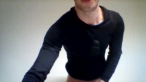 Snapshot of crissstrokesxxx chatting on 03.08.26 Criss online show from 03.08.26
