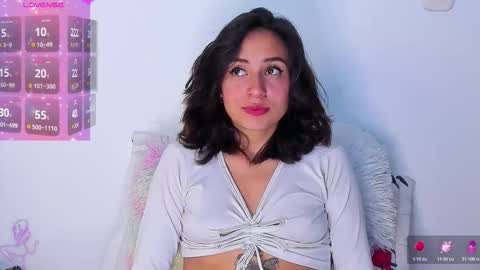 Snapshot of cristal130625 chatting on 01.18.26 cristal130625 online show from 01.18.26