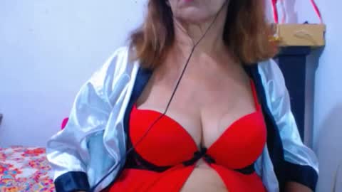Snapshot of cristal_collins1 chatting on 02.04.25 cristal_collins1 online show from 02.04.25