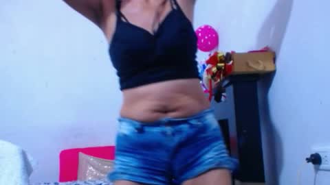 Snapshot of cristal_collins1 chatting on 02.22.25 cristal_collins1 online show from 02.22.25