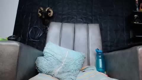 Hanna  online show from 02.25.26