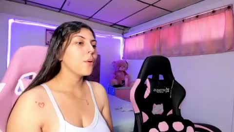 cristal_smith20 online show from 06.09.26