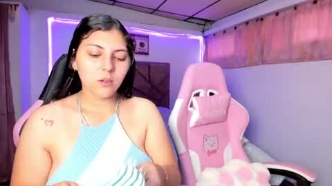 cristal_smith20 online show from 06.12.26