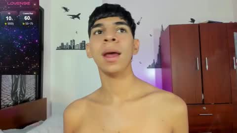 Snapshot of cristhian_slytherin chatting on 01.20.25 cristhian online show from 01.20.25