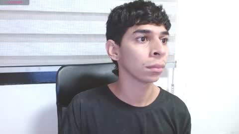 Snapshot of cristhian_slytherin chatting on 09.12.25 cristhian online show from 09.12.25