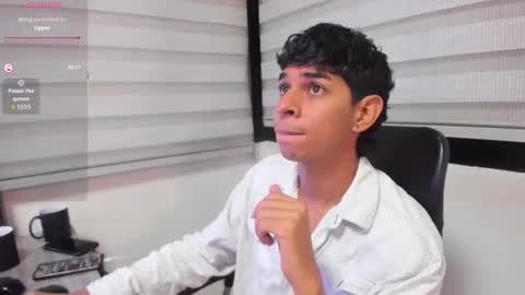 Snapshot of cristhian_slytherin chatting on 09.13.25 cristhian online show from 09.13.25