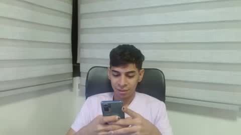 Snapshot of cristhian_slytherin chatting on 09.28.25 cristhian online show from 09.28.25