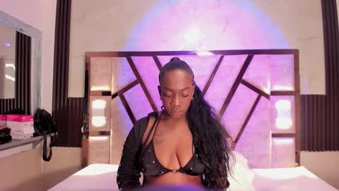 cristin  online show from 03.12.26