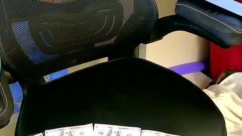 Snapshot of cristiano_ronaldo_sexy_man chatting on 10.04.25 Cristiano Ronaldo sexy man online show from 10.04.25