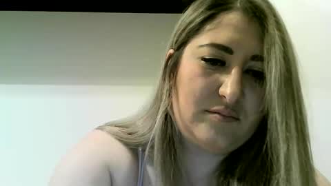 cristina20021991 online show from 12.22.24