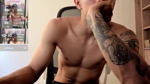 cristopher23  online show from 11.05.25