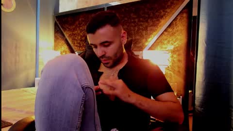 Snapshot of cristopher_salvatoree chatting on 09.23.25 Cristopher Salvatore online show from 09.23.25