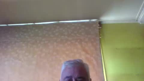 crmperez online show from 02.27.25